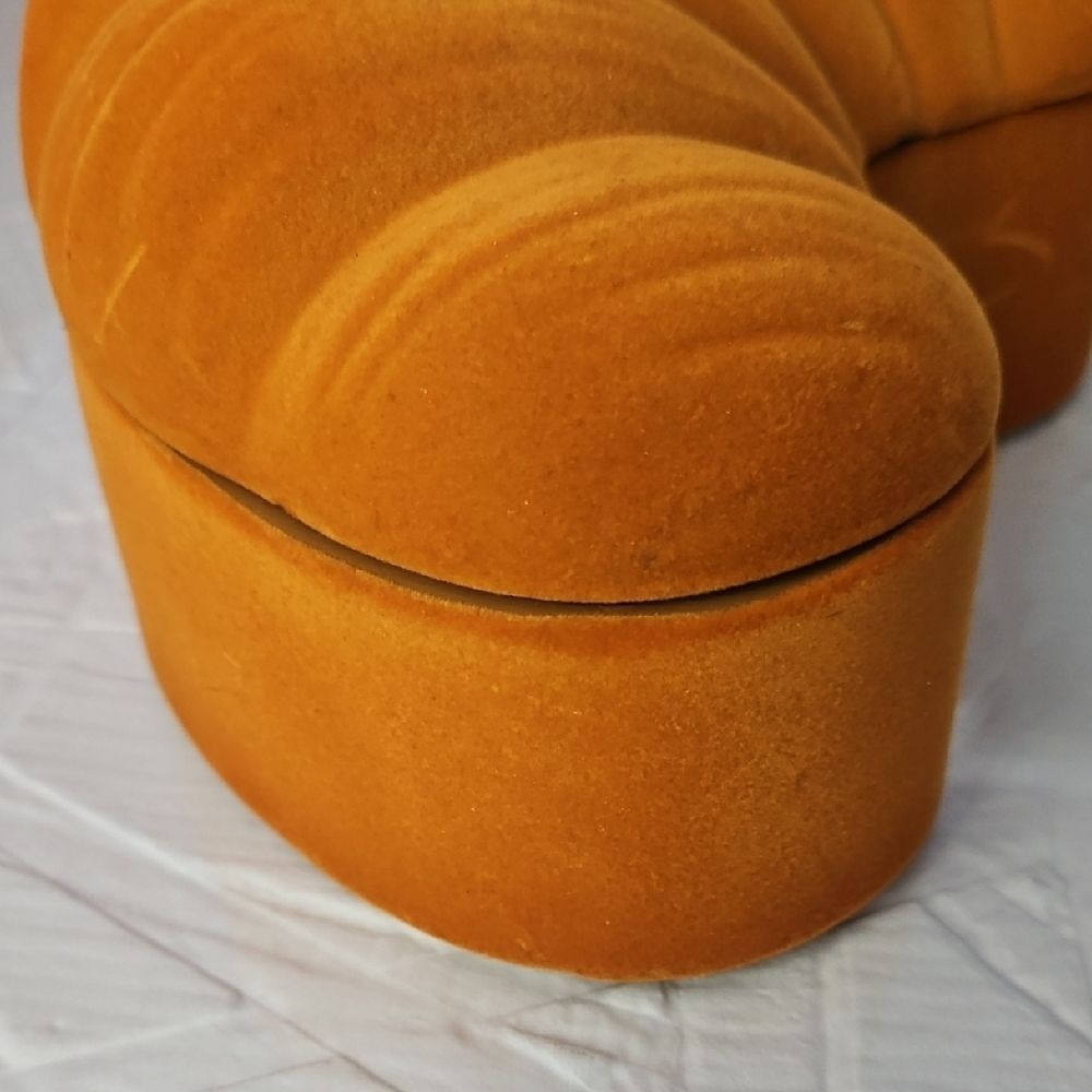 2** Croissant-Shell-Shaped Decorative Catch-All Storage - Picture 3 of 12